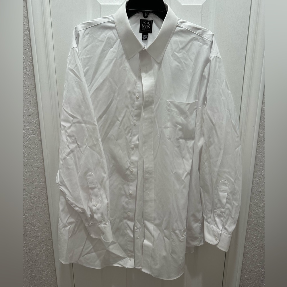 Jos A Bank Traveler Dress Shirt
